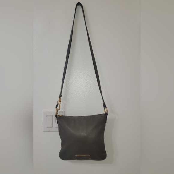 Marc by Marc Jacobs Gray Leather Crossbody Bag - Picture 3 of 16